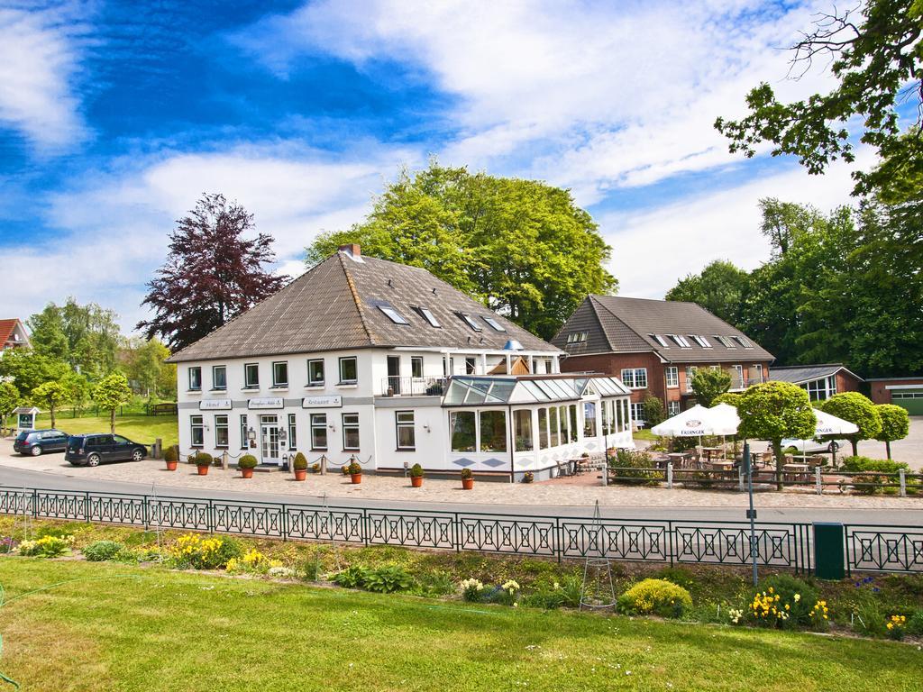 Flair Landhotel Strengliner Muehle Pronstorf Exterior photo