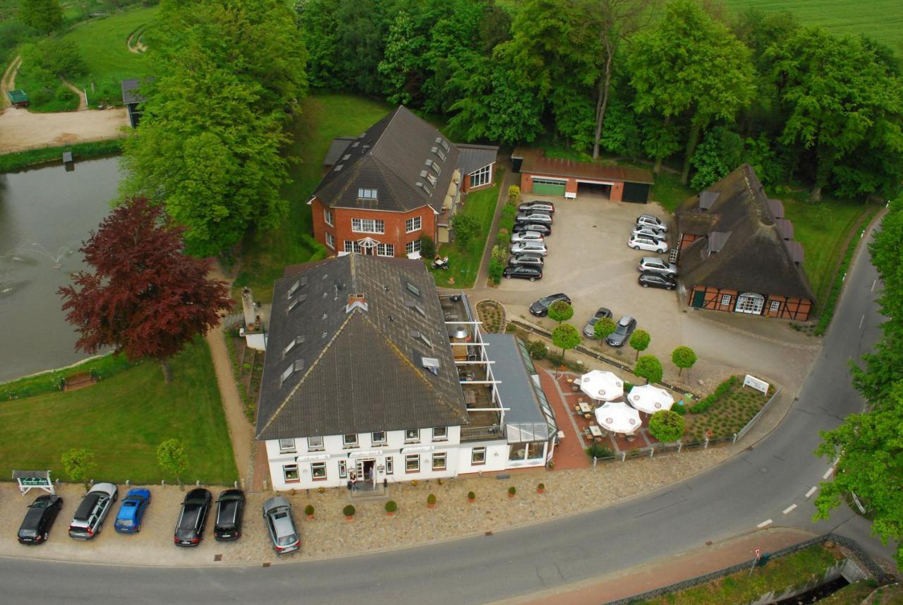 Flair Landhotel Strengliner Muehle Pronstorf Exterior photo